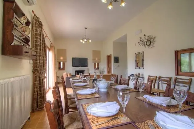 Villa, 6 Yatak Odası, Kişiye Özel Havuzlu (Dimitrios)