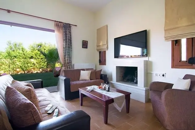 Villa, 6 Yatak Odası, Kişiye Özel Havuzlu (Dimitrios)