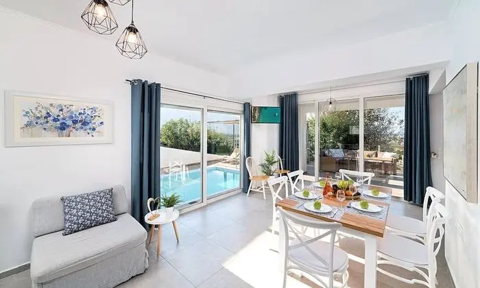 Villa, 3 Yatak Odası, Kişiye Özel Havuzlu