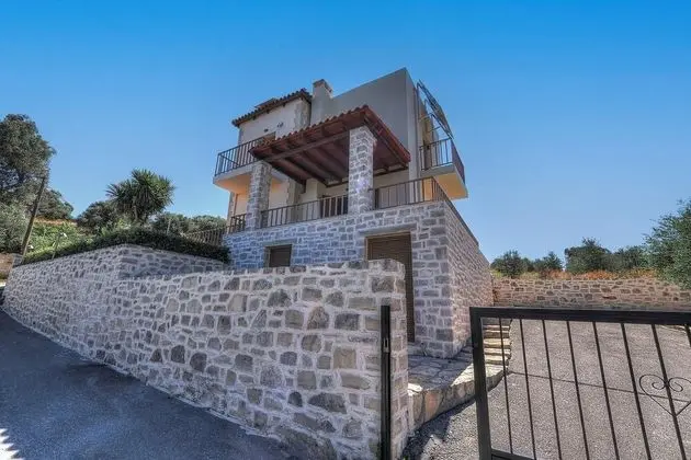 Villa, Sigara İçilebilir