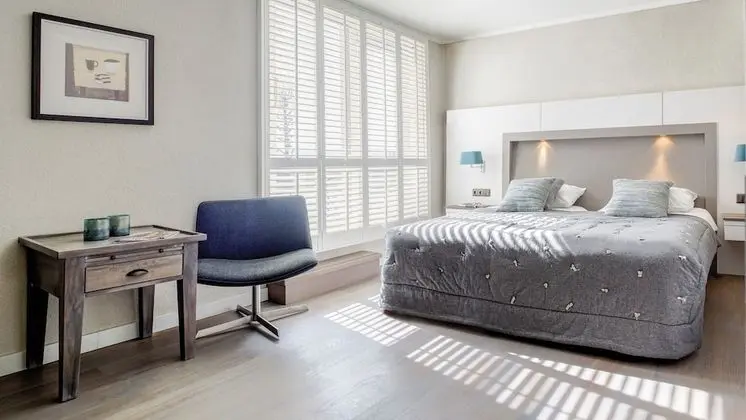 Deluxe Tek Büyük Yataklı Oda, Balkon