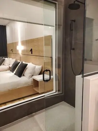 Luxury Oda, 2 Büyük (Queen) Boy Yatak
