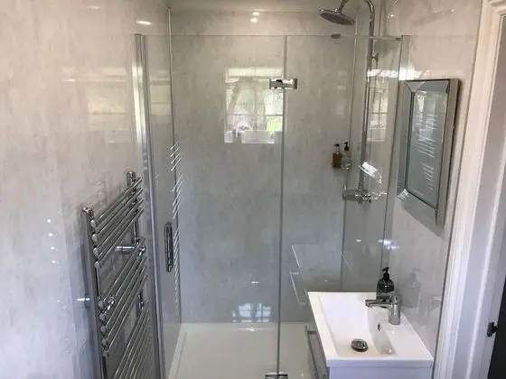 Classic Tek Büyük Yataklı Oda, Banyolu/Duşlu