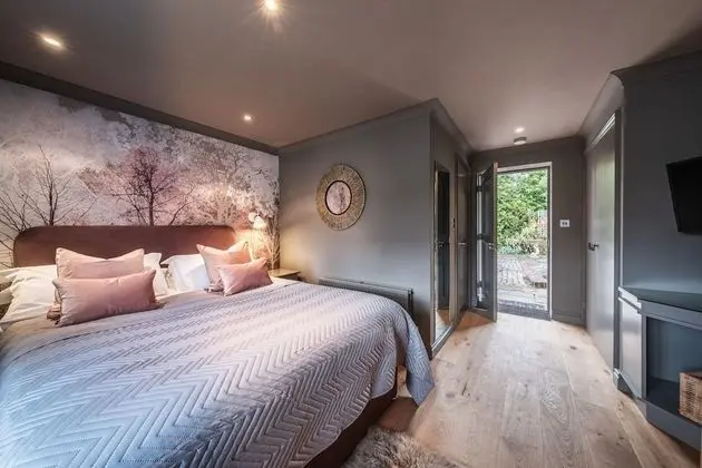 Comfort Tek Büyük Yataklı Oda (Better)