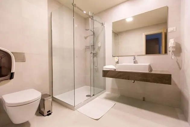 Comfort Üç Kişilik Oda, 1 Yatak Odası