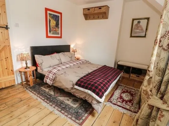 Family Kır Evi (No8)