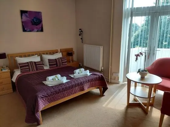 Oda, 1 Çift Kişilik Yatak