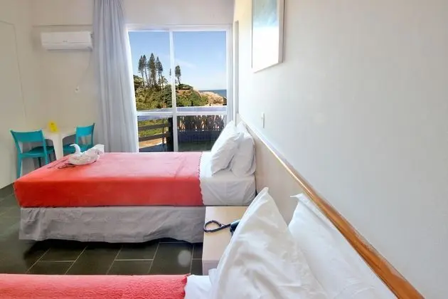 Tek Büyük veya İki Ayrı Yataklı Oda, Deniz Manzaralı