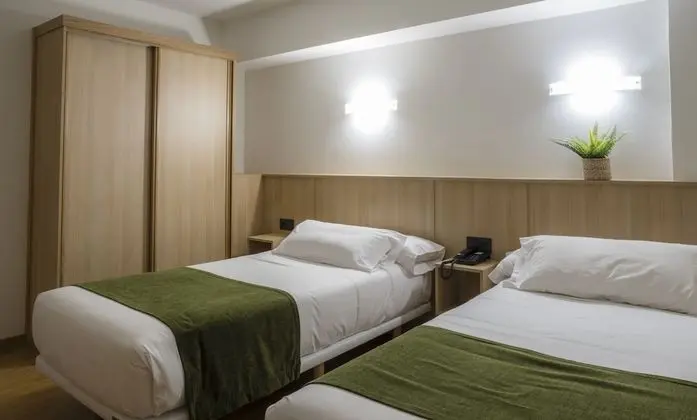 İki Ayrı Yataklı Oda