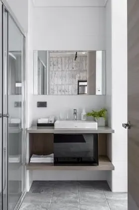 Comfort Tek Büyük Yataklı Oda, Şehir Manzaralı (301)