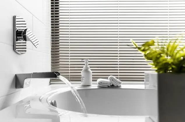 Comfort Tek Büyük Yataklı Oda, Şehir Manzaralı (301)