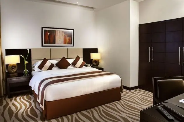 Emerald Suite