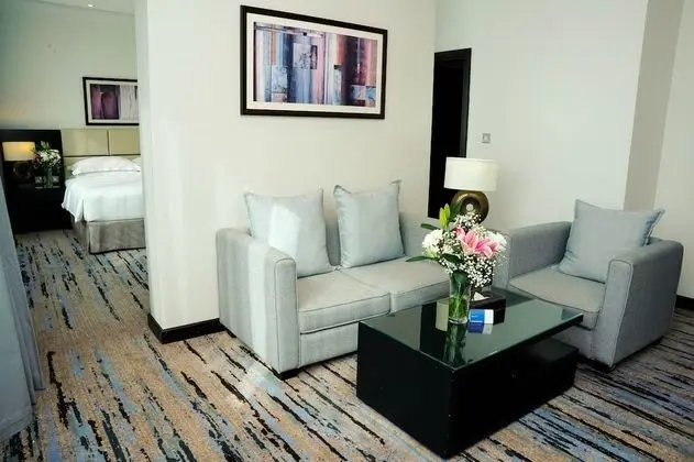 Emerald Suite