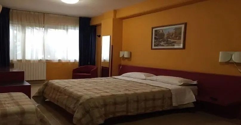 İki Ayrı Yataklı Oda