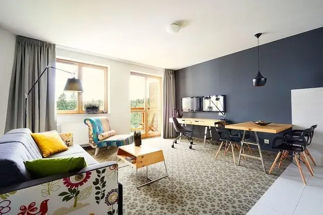 Superior Apart Daire, 2 Yatak Odası, Küçük Mutfak, Dağ Manzaralı