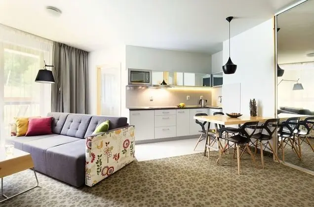 Superior Apart Daire, 2 Yatak Odası, Küçük Mutfak, Dağ Manzaralı