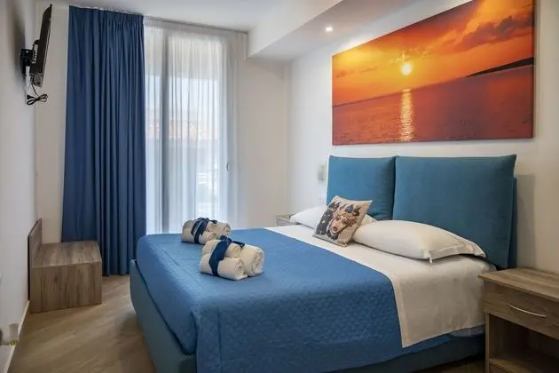 Family Apart Daire, 1 Çift Kişilik Yatak ve Çekyat, Denize Bakan (Cristallo Apartment On Sea Shore)