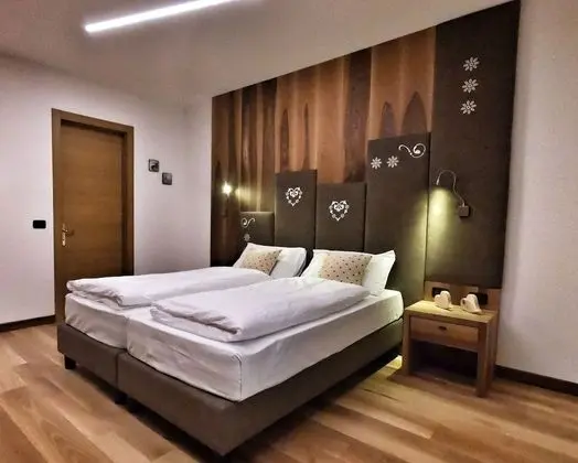 Classic Tek Büyük Yataklı Oda