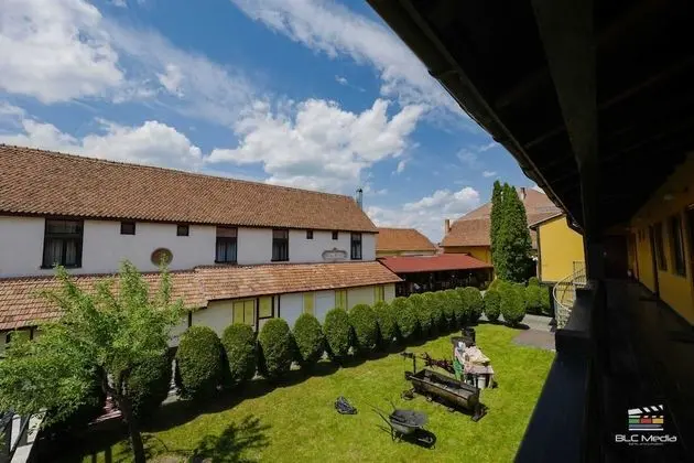 Comfort Tek Büyük veya İki Ayrı Yataklı Oda, Balkon