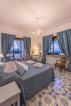 Deluxe Oda, Balkon, Deniz Manzaralı