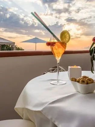 Superior Oda, Deniz Manzaralı