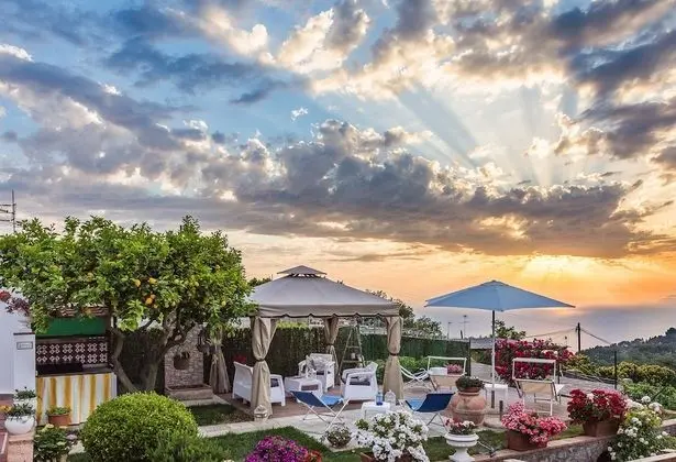 Superior Oda, Deniz Manzaralı