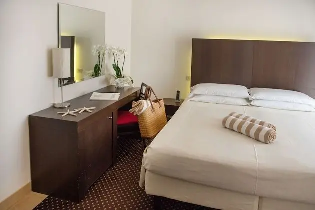 Standard Tek Büyük veya İki Ayrı Yataklı Oda