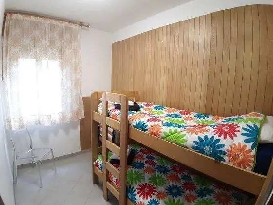 Family Apart Daire, 2 Yatak Odası, Avlu Manzaralı, Avlu