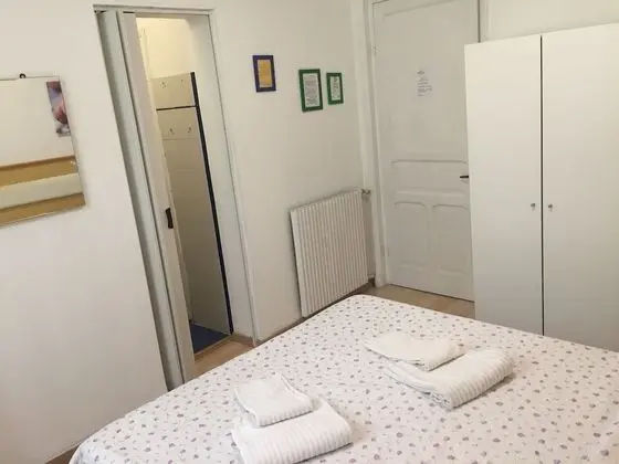 Basic Tek Büyük veya İki Ayrı Yataklı Oda