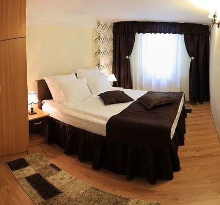 Apart Daire, Sigara İçilmez, Bahçe Manzaralı