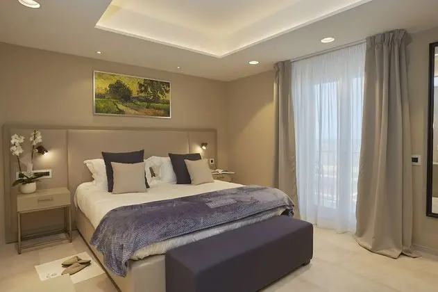 Deluxe Tek Büyük Yataklı Oda, Deniz Manzaralı