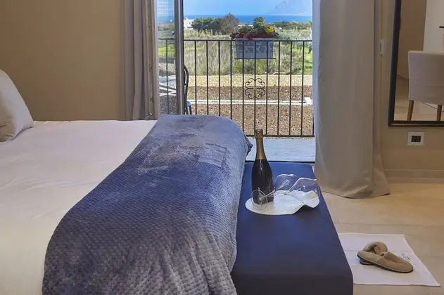 Deluxe Tek Büyük Yataklı Oda, Deniz Manzaralı