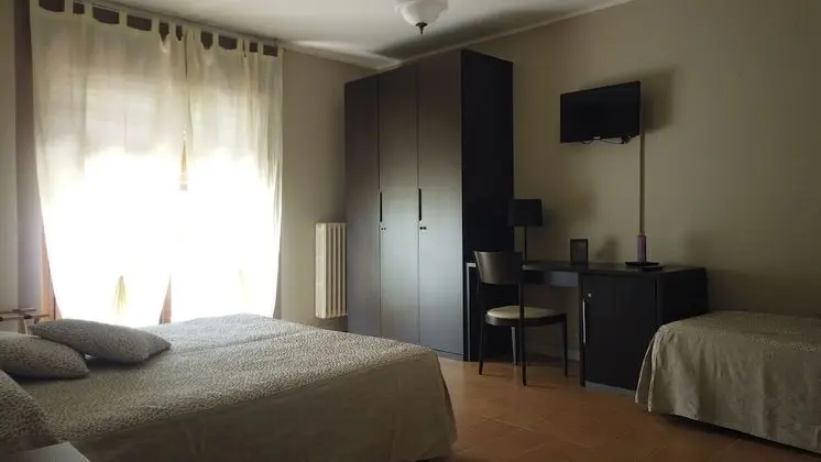 Tek Büyük veya İki Ayrı Yataklı Oda, Özel Banyo