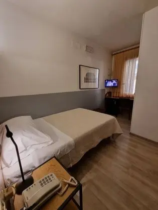 Standard Tek Kişilik Oda