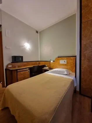Standard Tek Kişilik Oda