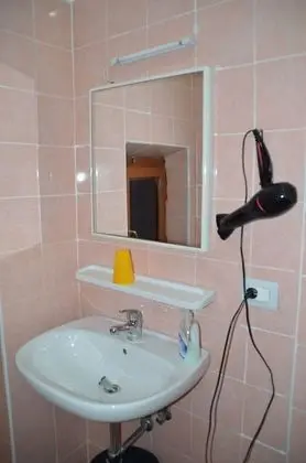Classic Tek Büyük Yataklı Oda