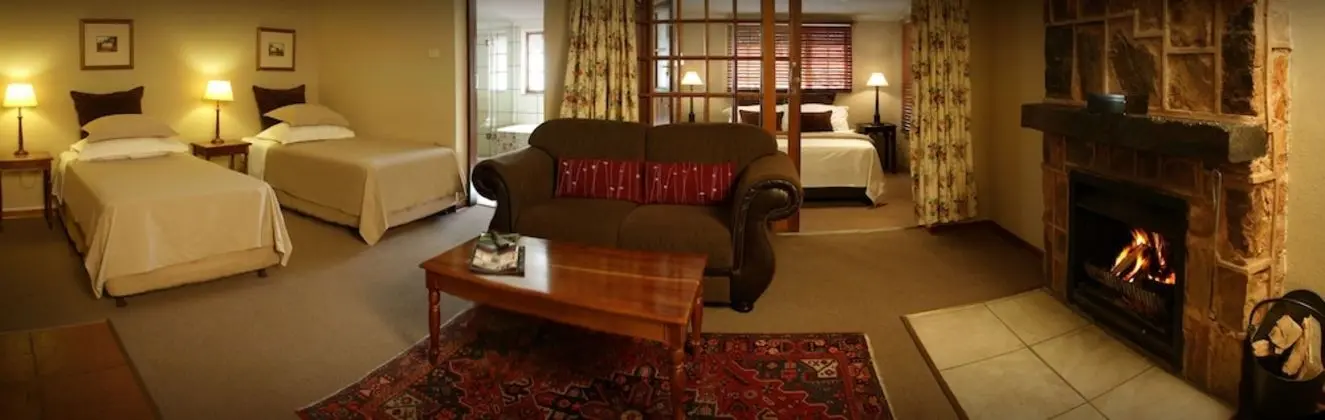 Luxury Lakeside Room