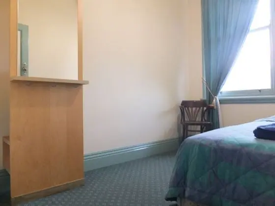 Traditional Tek Büyük Yataklı Oda, Ortak Banyo