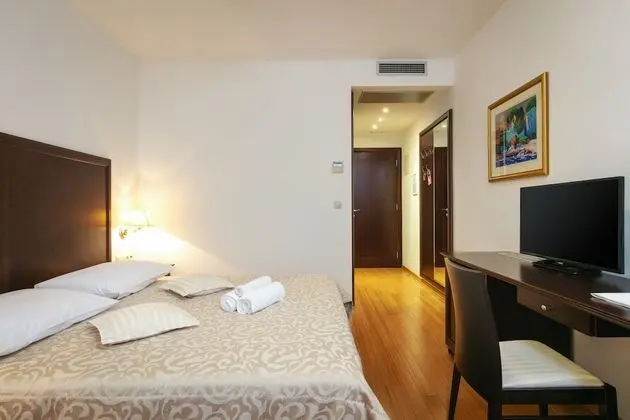 Comfort Tek Büyük Yataklı Oda, Banyolu/Duşlu