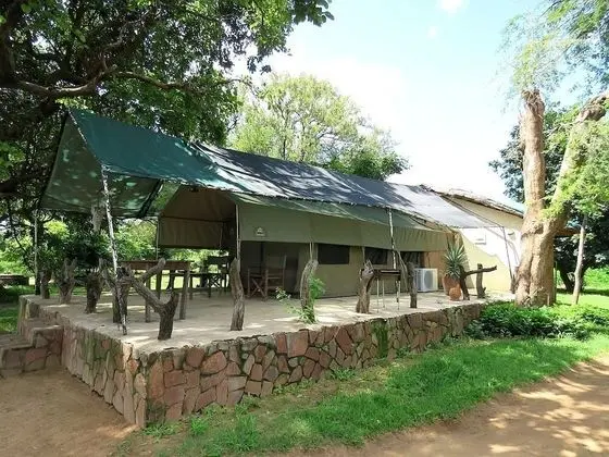 Air-Conditioned Riverfront Tent