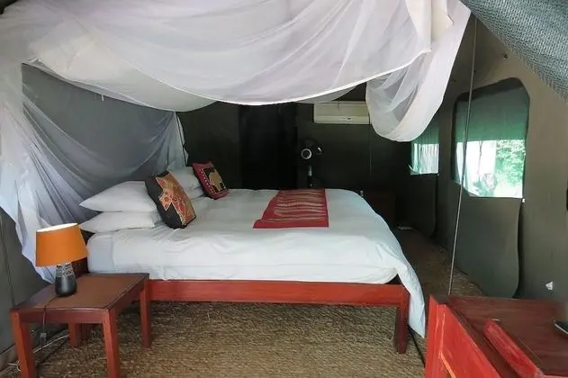 Air-Conditioned Riverfront Tent