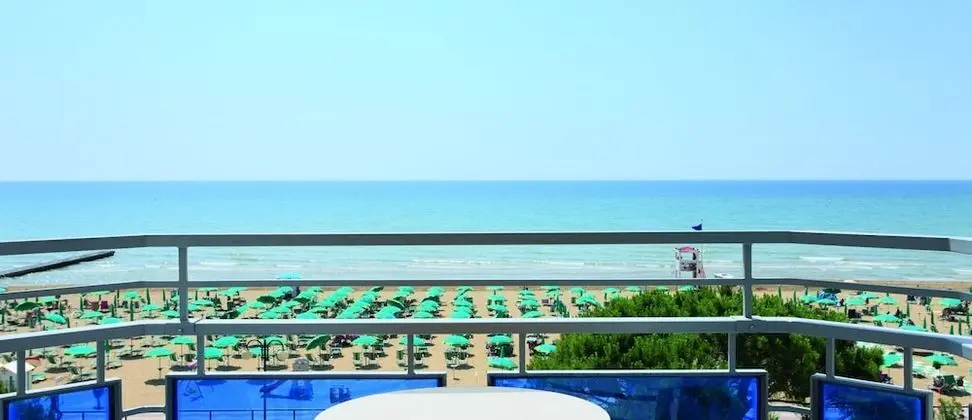 Tek Büyük Yataklı Oda, Deniz Manzaralı