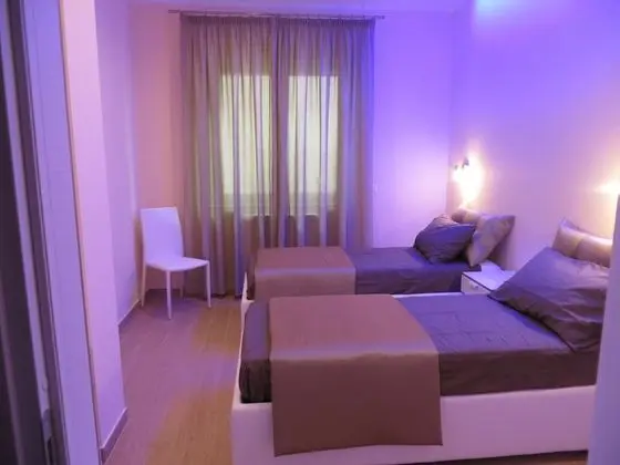 Tek Büyük Yataklı Oda, 1 Büyük (Queen) Boy Yatak