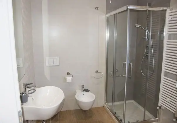 Tek Büyük Yataklı Oda, 1 Büyük (Queen) Boy Yatak