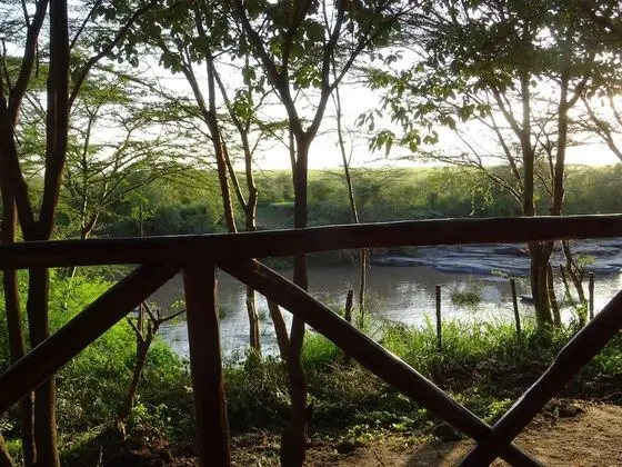 Basic Tek Büyük Yataklı Oda, Nehir Manzaralı