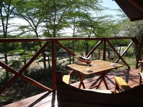 Basic Tek Büyük Yataklı Oda, Nehir Manzaralı