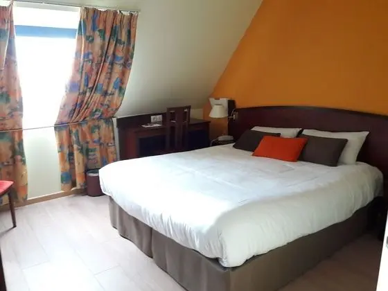 Comfort Tek Büyük Yataklı Oda