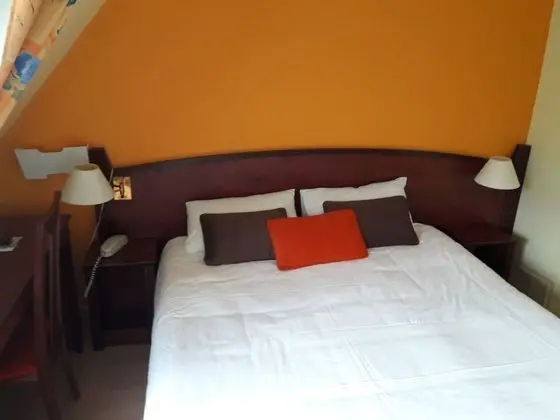 Comfort Tek Büyük Yataklı Oda