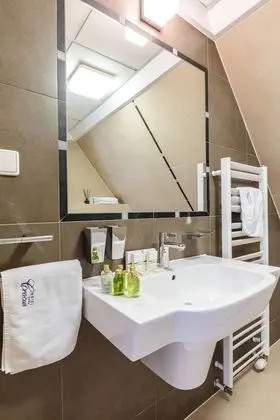 Deluxe Tek Büyük veya İki Ayrı Yataklı Oda