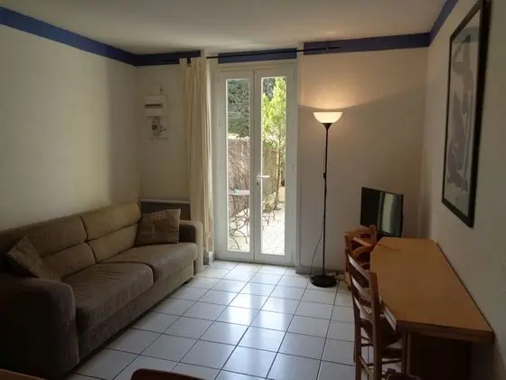 Classic Apart Daire, Banyolu/Duşlu, Bahçe Manzaralı